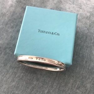 Tiffany & Co. Classic bangle
